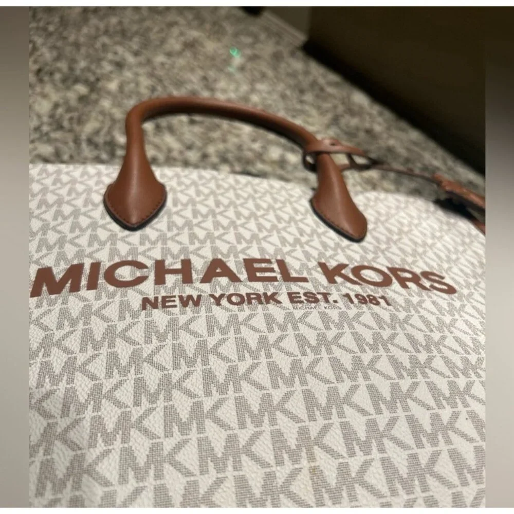Michael Kors Tote - Picture 2 of 12